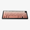 Gradient Pink keycaps op een toetsenbord – vloeiende overgang van wit naar roze